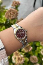 Montre femme DKE.1.11090-6 avec diamants – Image 2